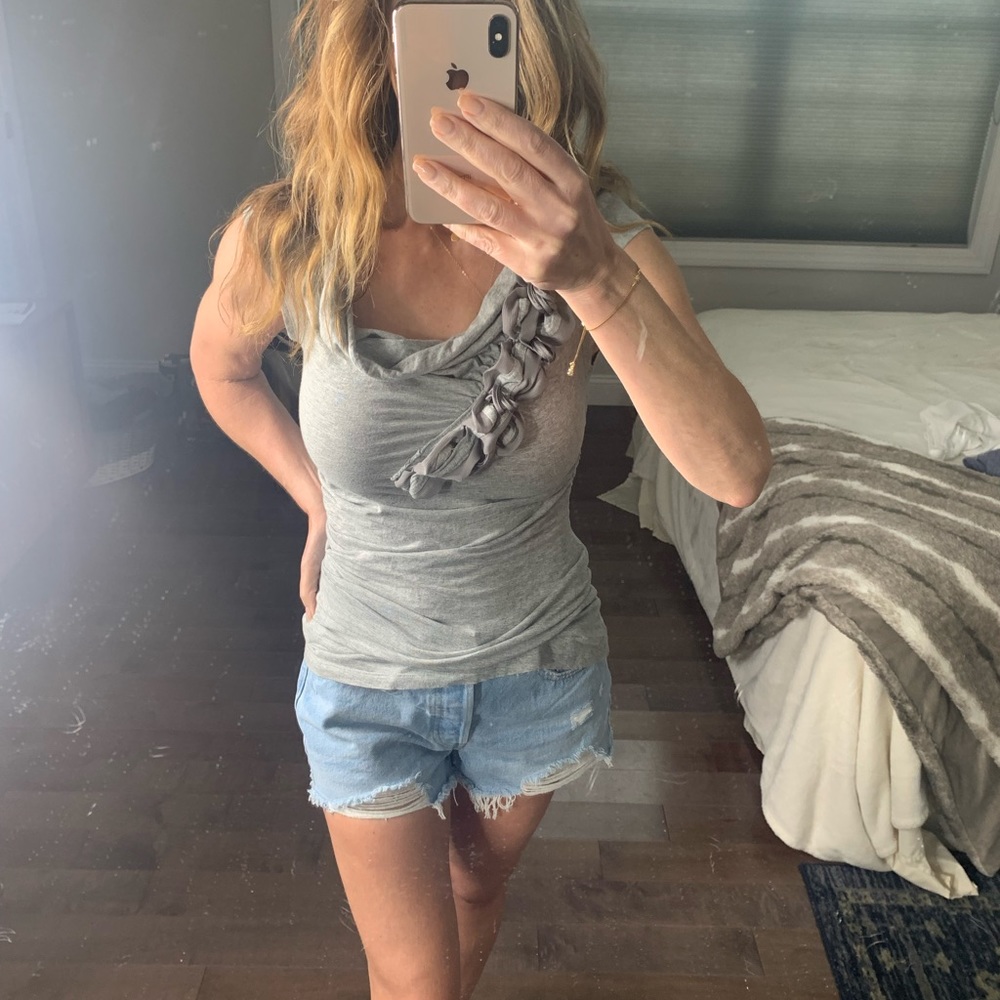 Anthropologie grey cap sleeve top. Size XS